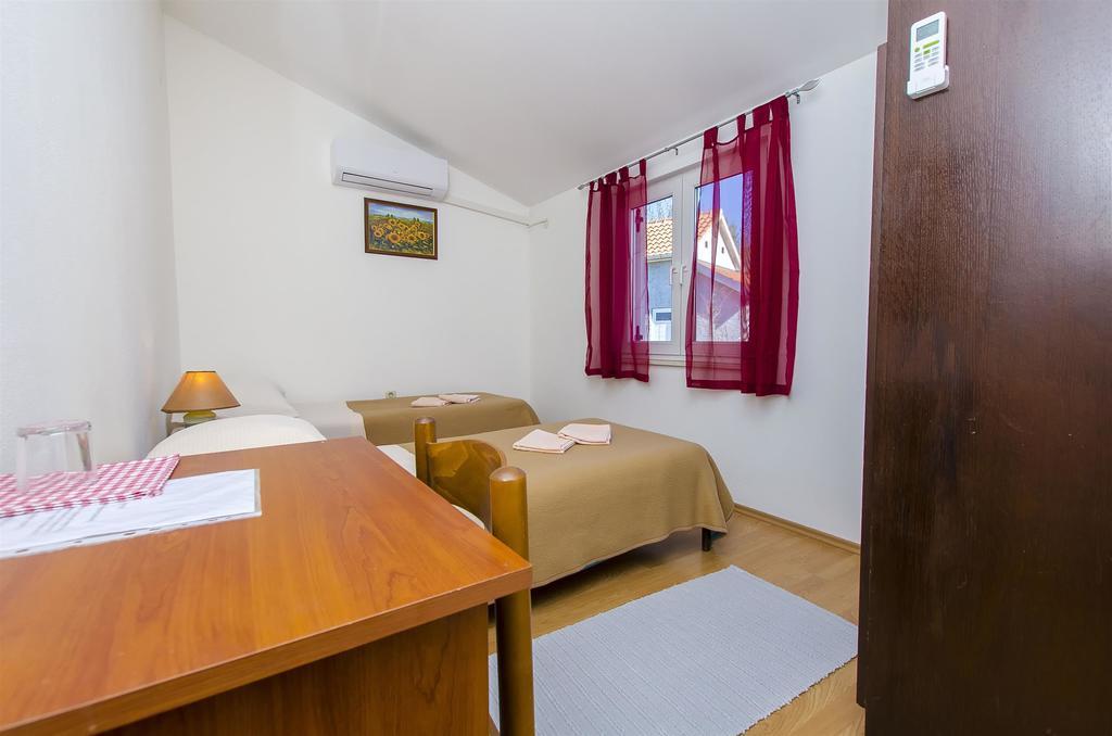 Rooms Marijana Caporice المظهر الخارجي الصورة