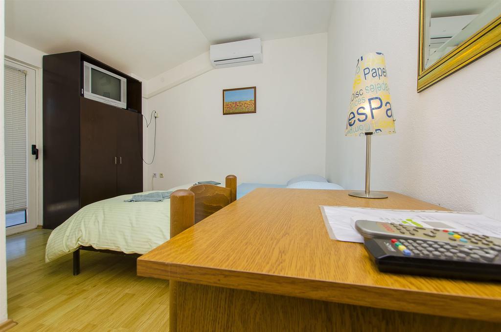 Rooms Marijana Caporice المظهر الخارجي الصورة